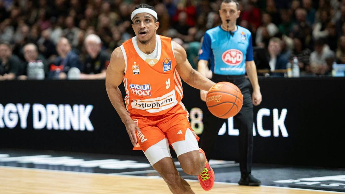 Alfonso Plummer get 23 points