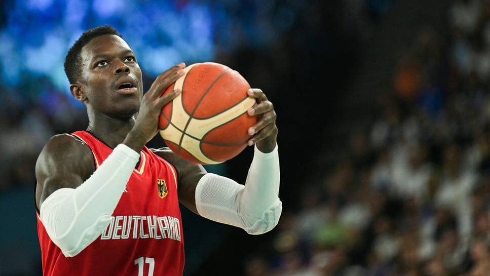 DBB captain Dennis Schröder