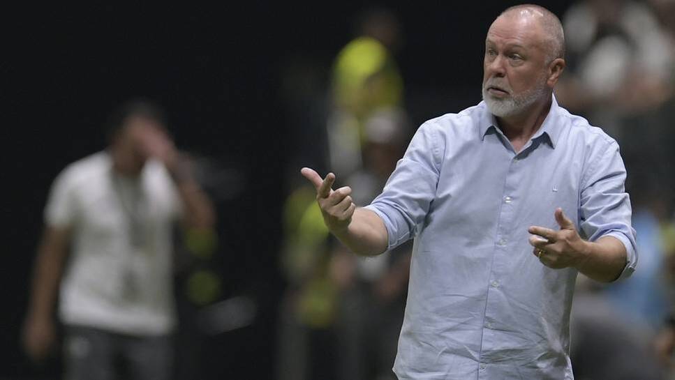 Fast for Mano Menezes