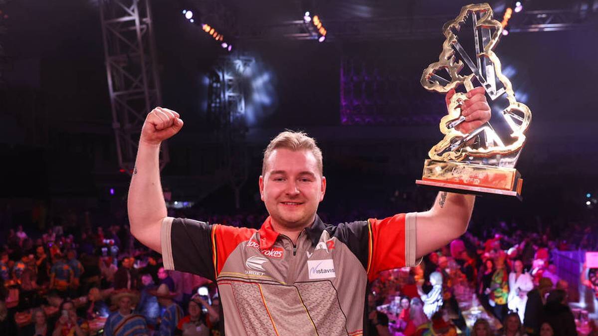 Dimitri van den Bergh won the title 2024