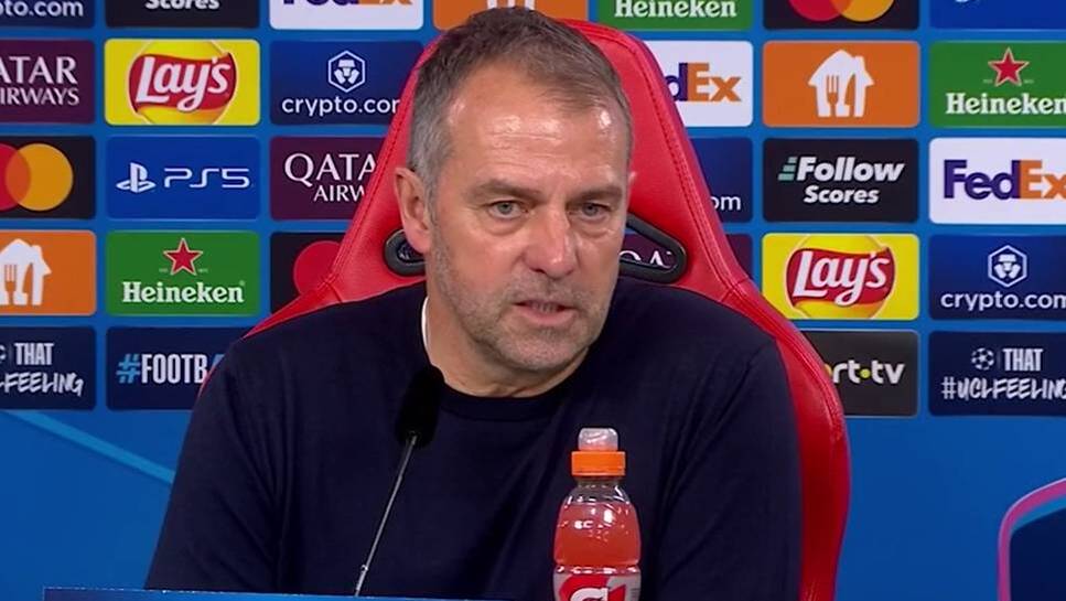 Barça coach Hansi Flick praised his team, who, despite the early dismissal for 18-year-old Pau Cubarsí, won the first leg in the Champions League round of gravity 1-0 at Benfica.