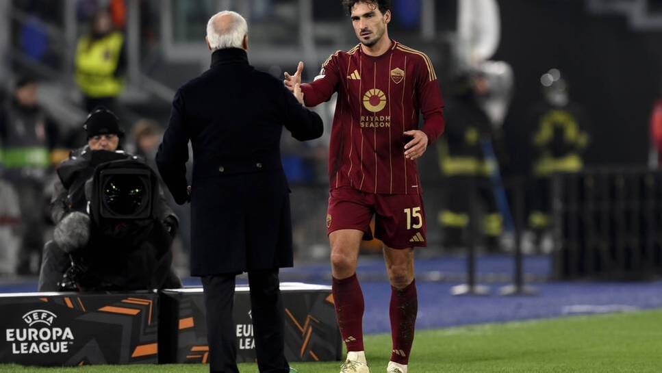 Roma coach Claudio Ranieri praises Mats Hummels' personality in the highest tones - and wonders how one cannot set up such a player.