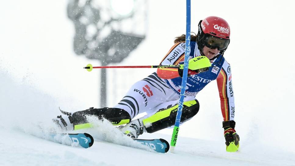 Quick on the way: Lena Dürr