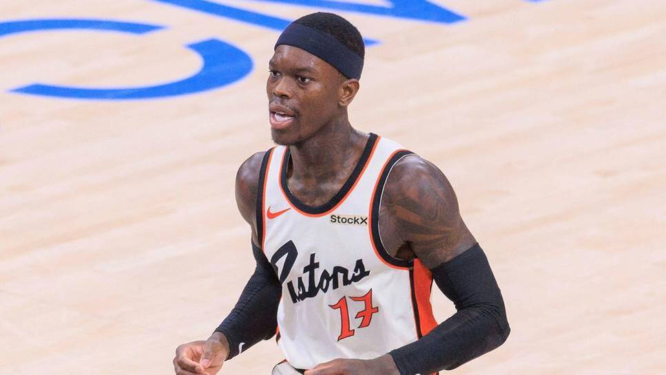 Dennis Schröder with problems