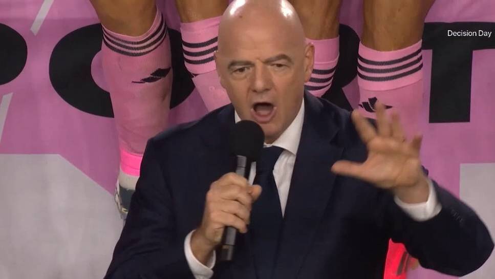 FIFA President Gianni Infantino stops by Inter Miami after the end of the regular season in the MLS and invites the franchise to the club World Cup.