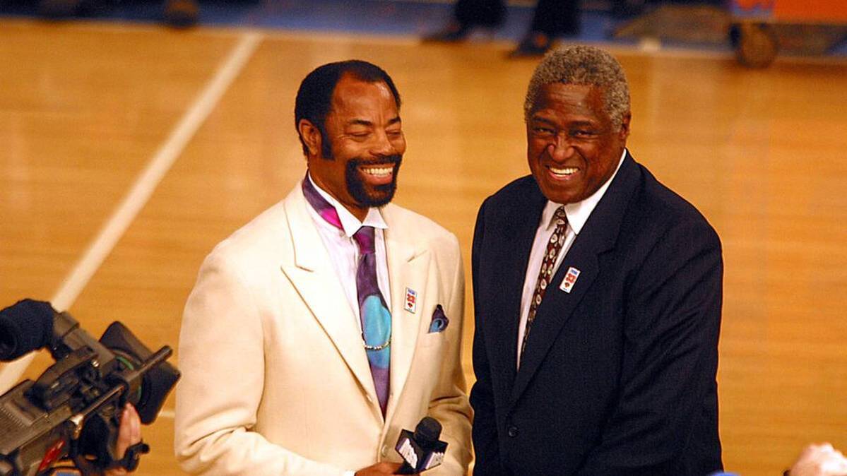 The Knicks master heroes Willis Reed (right) and Walt Frazier during a reunion in 2011