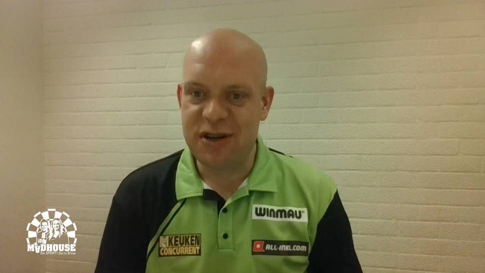 Michael van Gerwen was unable to attend the Premier League of Darts in Berlin and explains the reasons for the cancellation in the Sport1 interview.