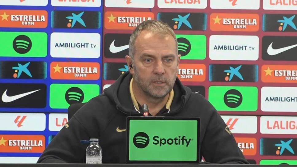 Ansu Fati is not very popular with Barca coach Hansi Flick. Now his frustration discharges. Two other players show their resentment about Flick's decisions. The coach reacts.