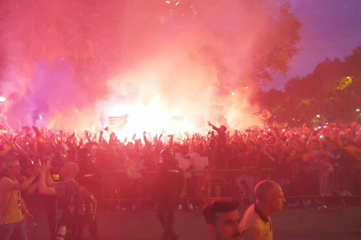 Ecstasy thanks to the flick: Barcelona in a state of emergency