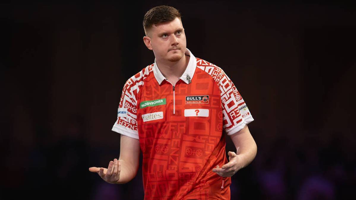 Niko Springer beat Stephen Bunting