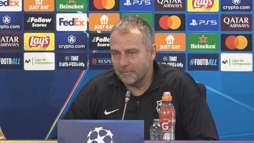 Hansi Flick has already won his first title with FC Barcelona, ​​two more are to follow. Now he comments what it looks like with his personal future.