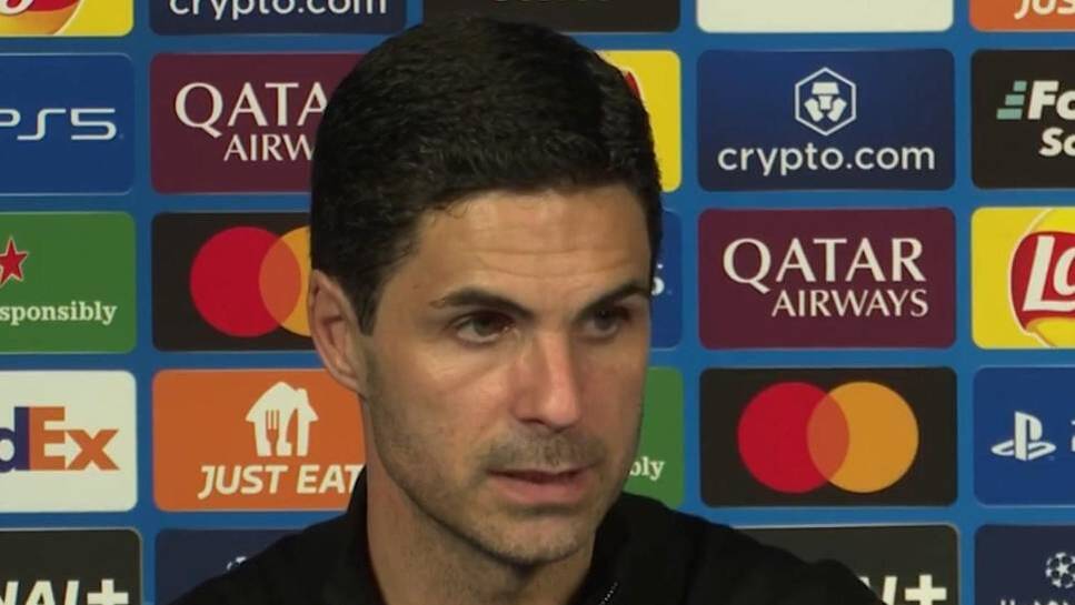 Arsenal FC has left the Champions League. Coach Mikel Arteta is therefore kinked.