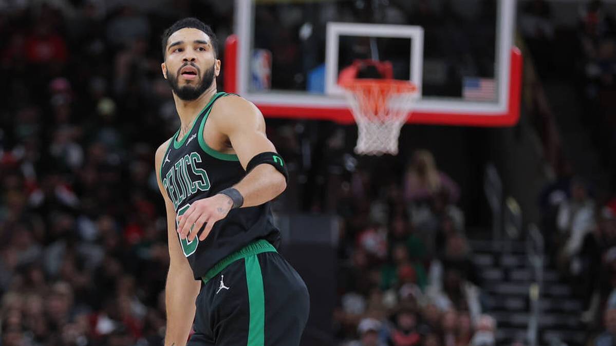 Jayson Tatum suffered an injury