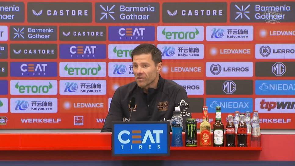 At the press conference before the game against SC Freiburg, Xabi Alonso gave an update for his coaching future.