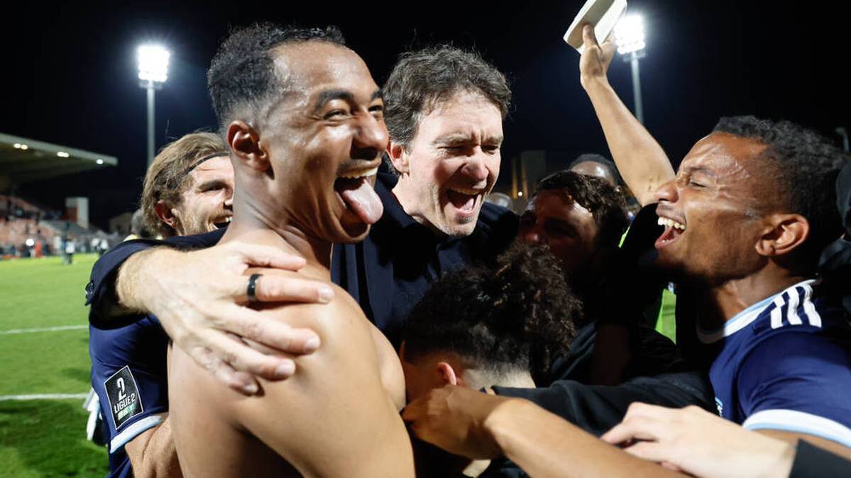 FC Paris has risen to Ligue 1
