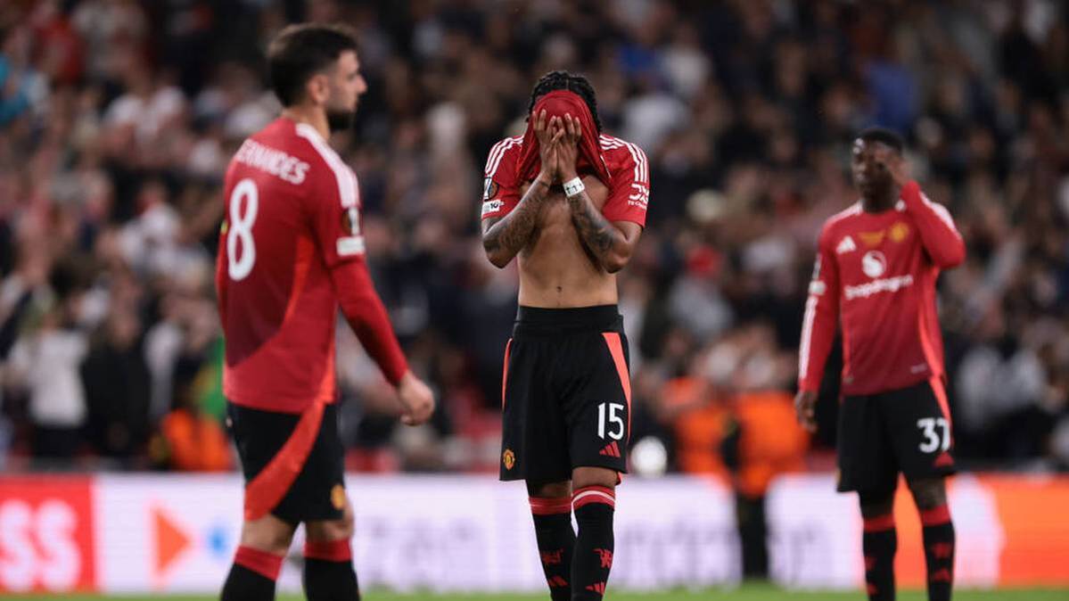 At Manchester United there is a crisis after the lost Europa League final
