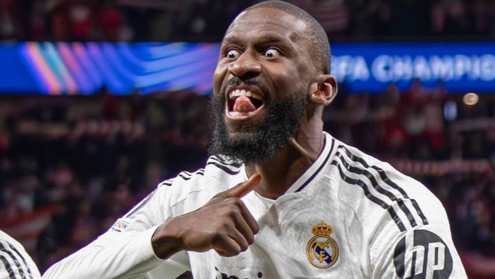 Antonio Rüdiger's freaking out still hits high waves - an action that the defenseman cannot really afford says Felix Brych.
