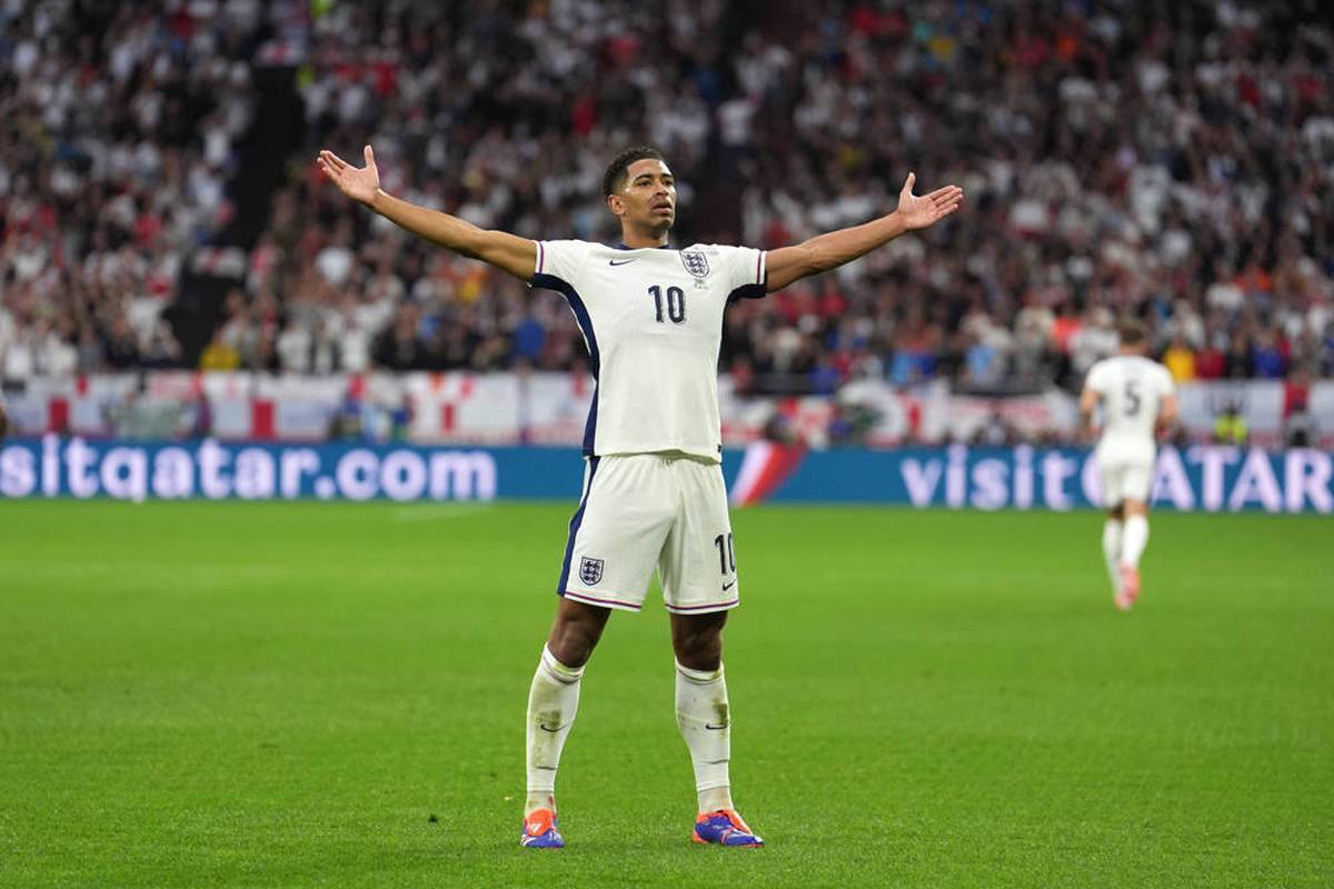 Jude Bellingham will undergo shoulder surgery in the summer after he has been fighting with recurring problems for years. National coach Thomas Tuchel sharply criticizes the late intervention.
