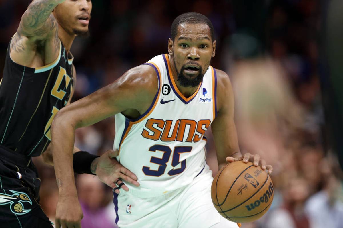 Kevin Durant is leaving the Phoenix Suns and Joining the Houston Rockets, According to Espn Expert Shams Charania.