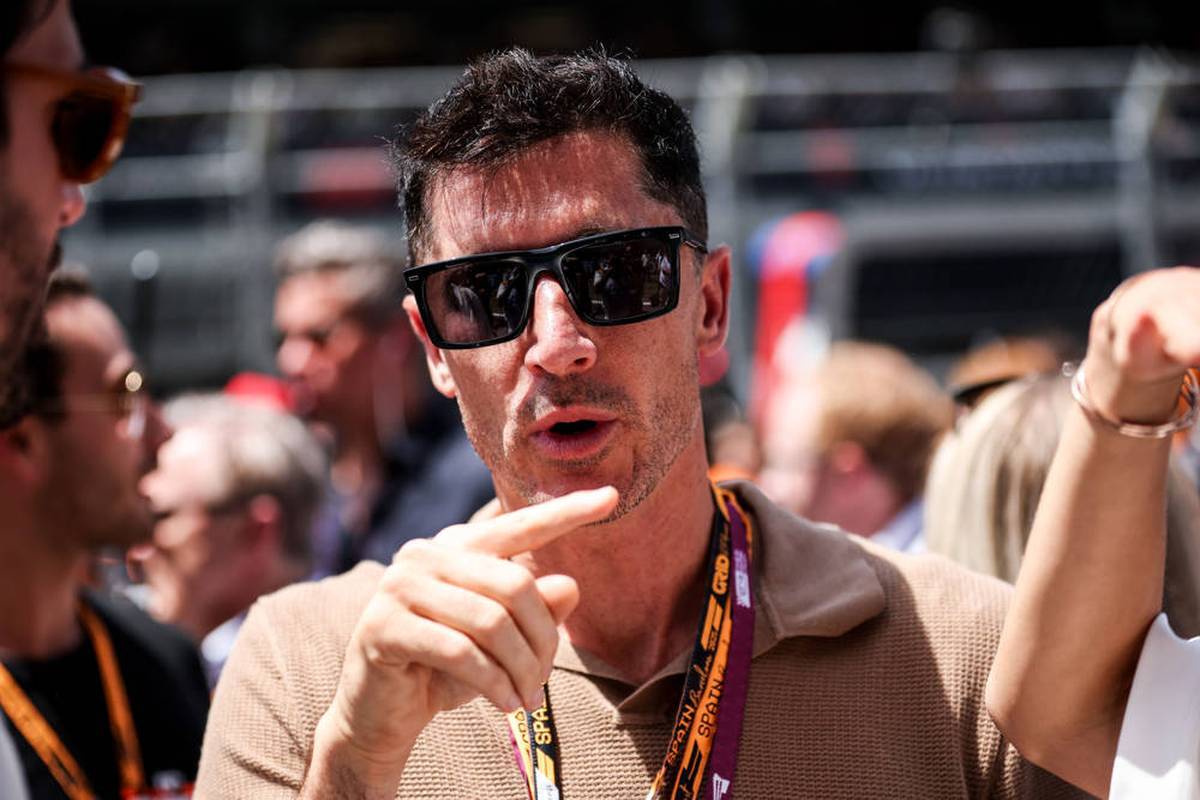 In his view, Robert Lewandowski explains his astonishing resignation from the Polish national team - and raises serious accusations.
