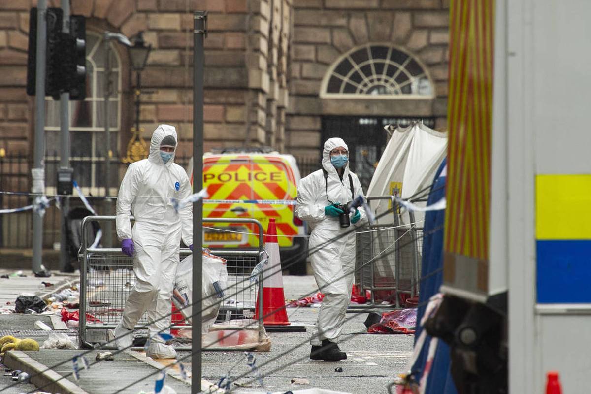 Liverpool disaster scenes after the Liverpool Crash: Driver hero over Attempted Murder and Drug Driving after car injured 65 in 'Rampage'. PublicationxinxgerxautxSuixonly Copyright: Xpeterxpowellx Nintchdbpict00098519305