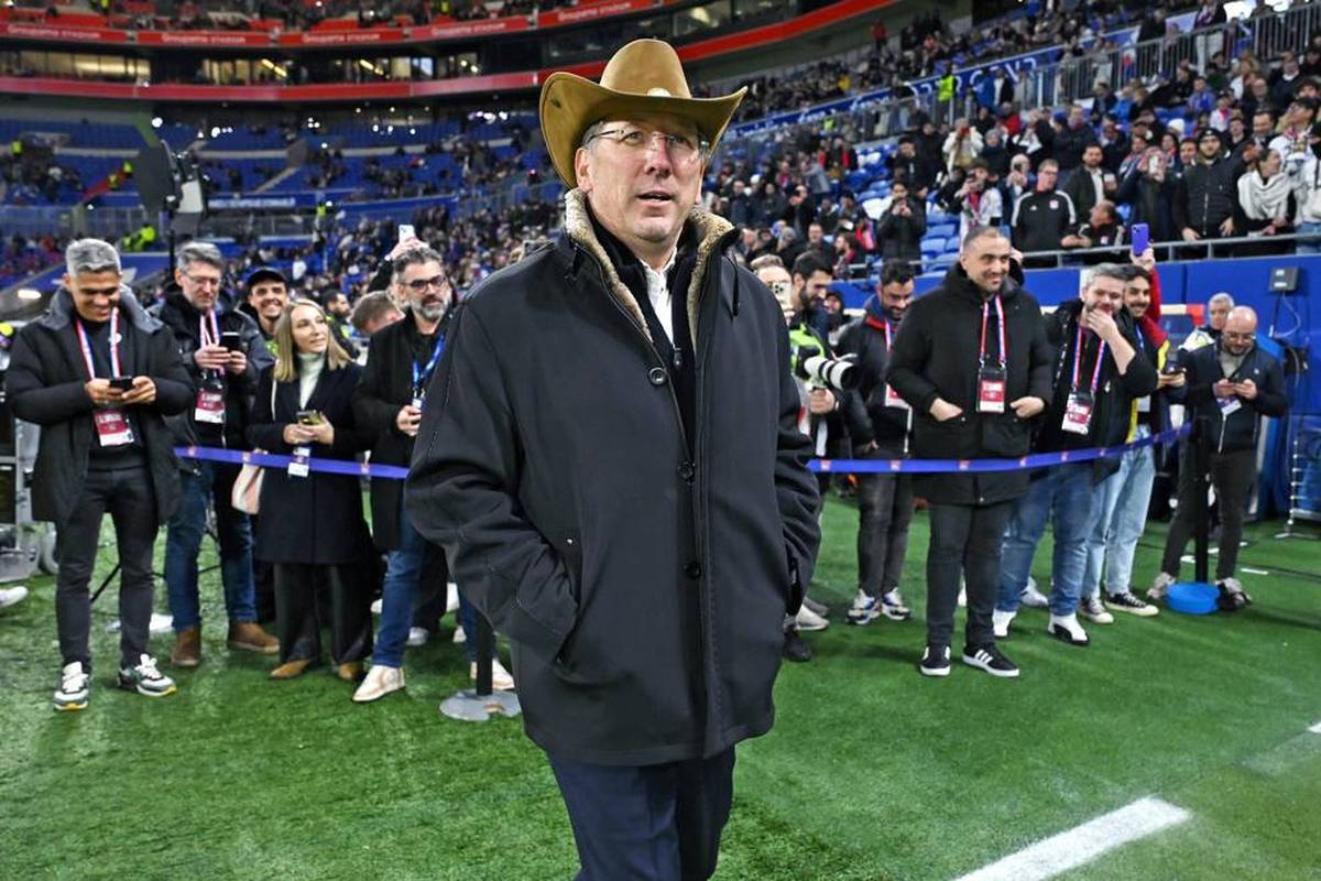 The "Eagle Football Holding" around US investor John Textor is on everyone's lips after the Olympique Lyon, ordered. What about the multi-club construct?