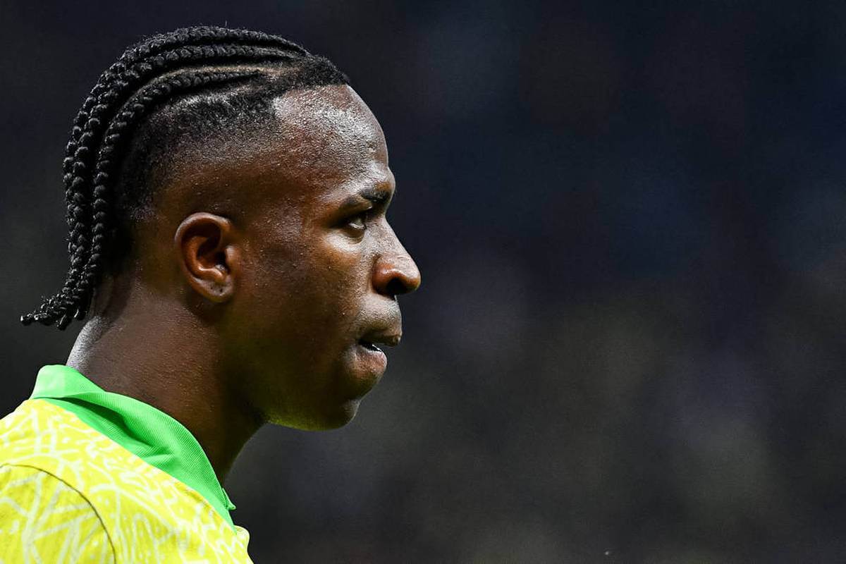 A tasteless action against Vinícius Júnior has violent consequences for four Spanish fans. The court even expresses prison terms.