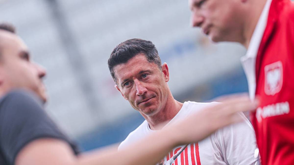 Robert Lewandowski Resigned From The National Team After A Dispute With The Now Former Poland Coach