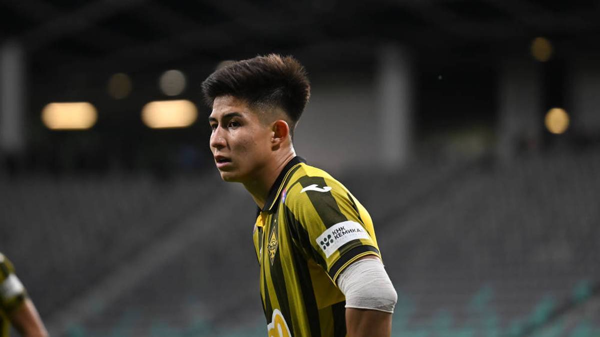 DASTAN SATPAEV wants Play for Chelsea from 2026