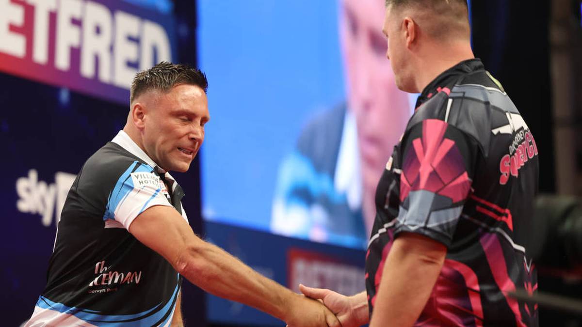 Gerwyn Price Has Something to Say to Daryl Gurney