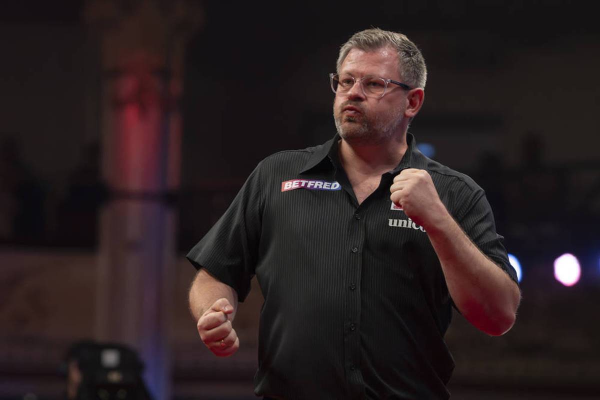 The World Matchplay in Blackpool continues in a blow: In the first two quarter -finals on Thursday, an earlier champion is also required.