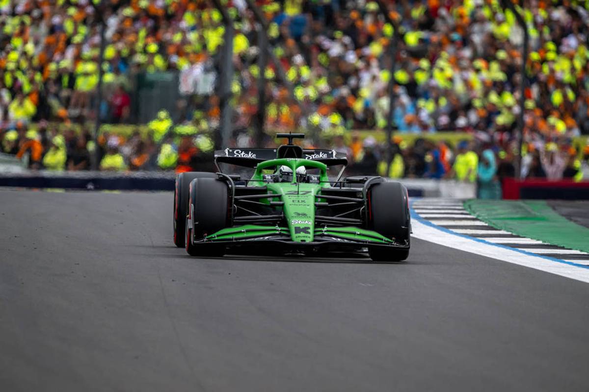Nico Hülkenberg drives a Formula 1 podium for the first time in his career in Silverstone. McLaren dominates