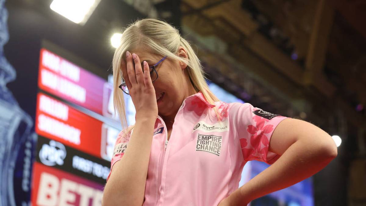Fallon Sherrock awarded the full eleven matchdarts in the finale of the Women Matchplay of women