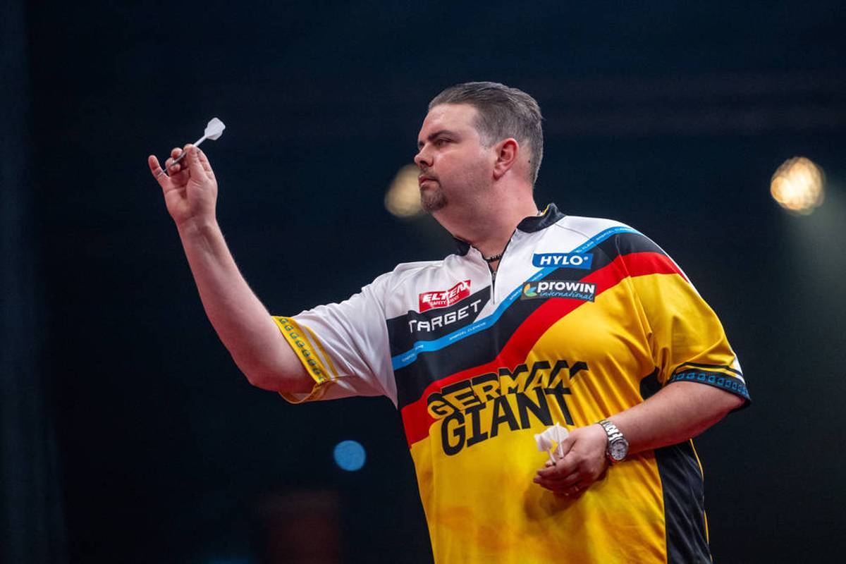 It continues on Wednesday in Leicester with the Players Championship 21. Who will win this time?
