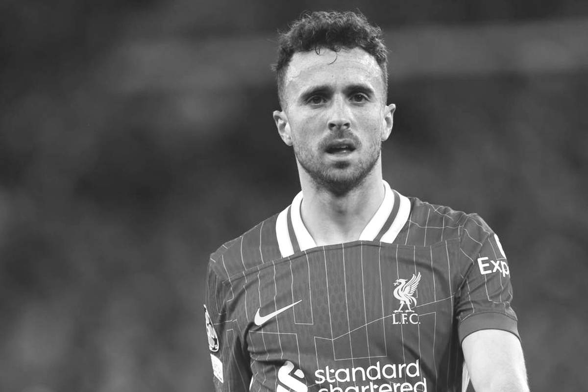 The Portuguese international Diogo Jota from Liverpool was killed in a car accident.