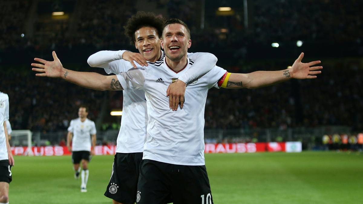 Once together for the DFB: Podolski (right) and Sané
