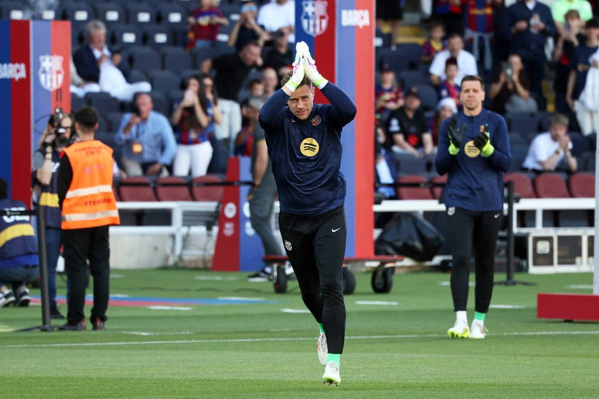 Marc-André Ter Stegen is on the siding at FC Barcelona. The goalkeeper receives prominent support from an ex-barca star.