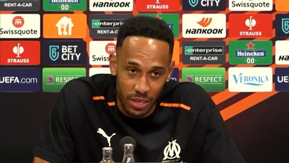 Ex-Marseille coach Marcelino left the club on Wednesday at the request of the fans. Before the Europa League game against Ajax, Pierre-Emerick Aubameyang admitted that it is difficult circumstances.
