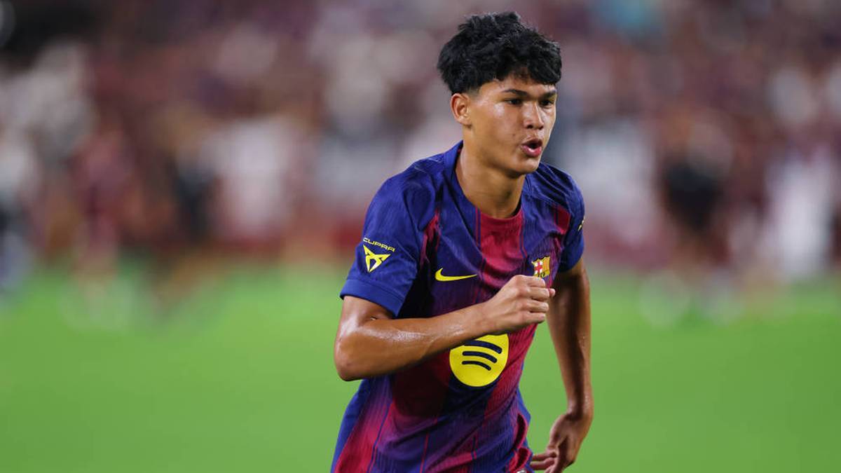 Dro Fernandez is Barcelona's next hope wearer