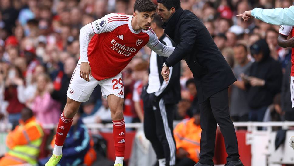 Kai Havertz will not be available to Arsenal for the time being. Coach Mikel Areta confirms that the German striker injured himself and fails for an indefinite period.