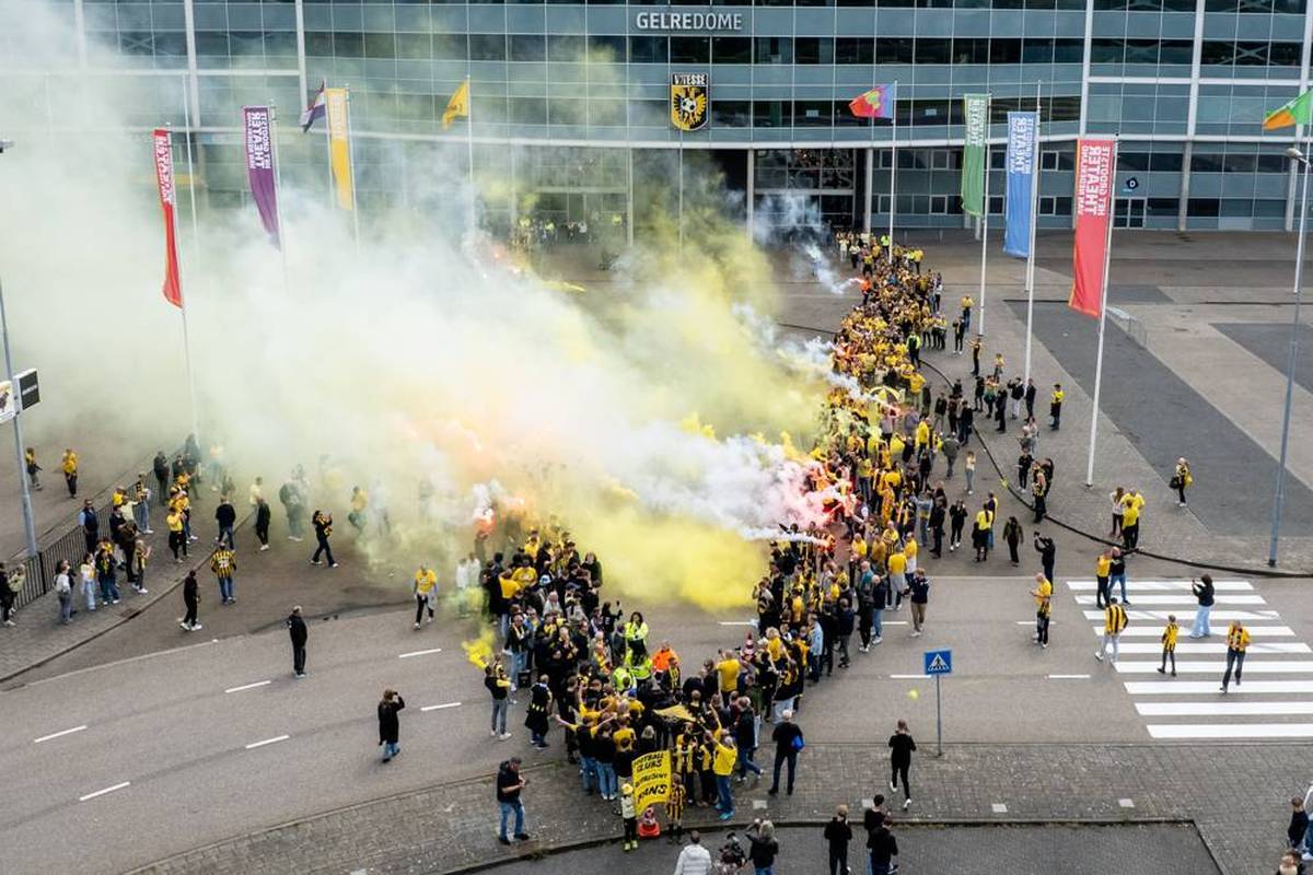 Vitesse Arnheim is faced with nothing. In 2022 he played in the round of 16 of the Conference League.