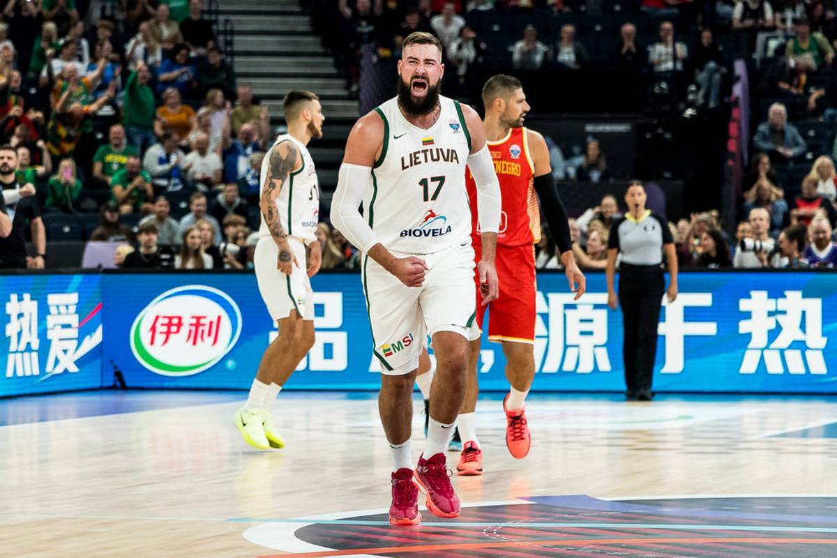 Before the duel with Germany, NBA veteran plays Jonas Valanciunas in an absolute top form. At Sport1, he explains what he expects from the duel with the world champion and how he evaluates the change of his Lithuanian compatriot Rokas Jokubaitis.