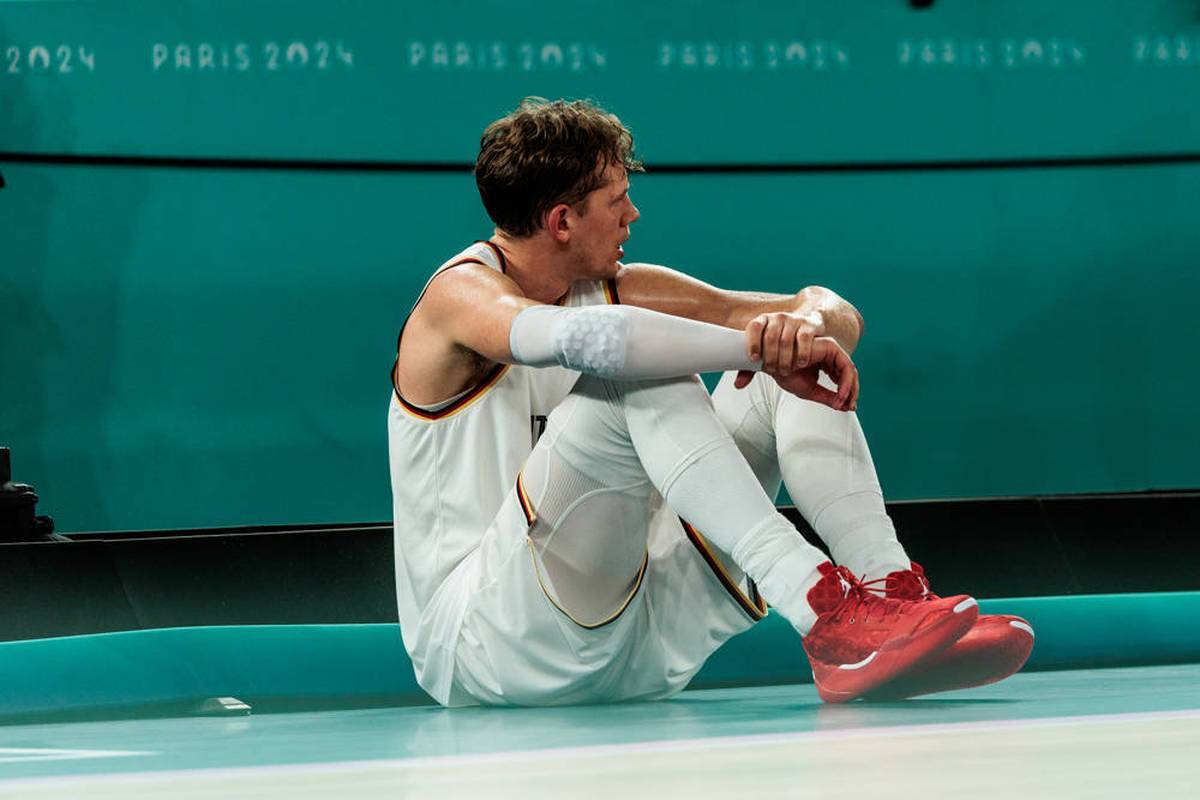 Due to a cruciate ligament tear, Moritz Wagner misses the Basketball European Championship. After a very difficult phase, however, he now looks positively into the future.