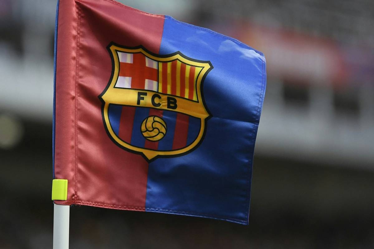 According to the media, the deal is to bring around 40 million euros according to the media.