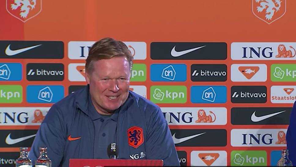 Oranje coach Ronald Koeman and his captain Virgil van Dijk joke about the scandal around Robert Lewandowski. You should never put on with your most important player, explains the trainer.