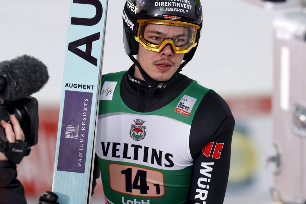 Philipp Raimund and Luca Roth make it onto the podium at the first competition of the summer grand prix in Courchevel. A new format was tested at the event in France.
