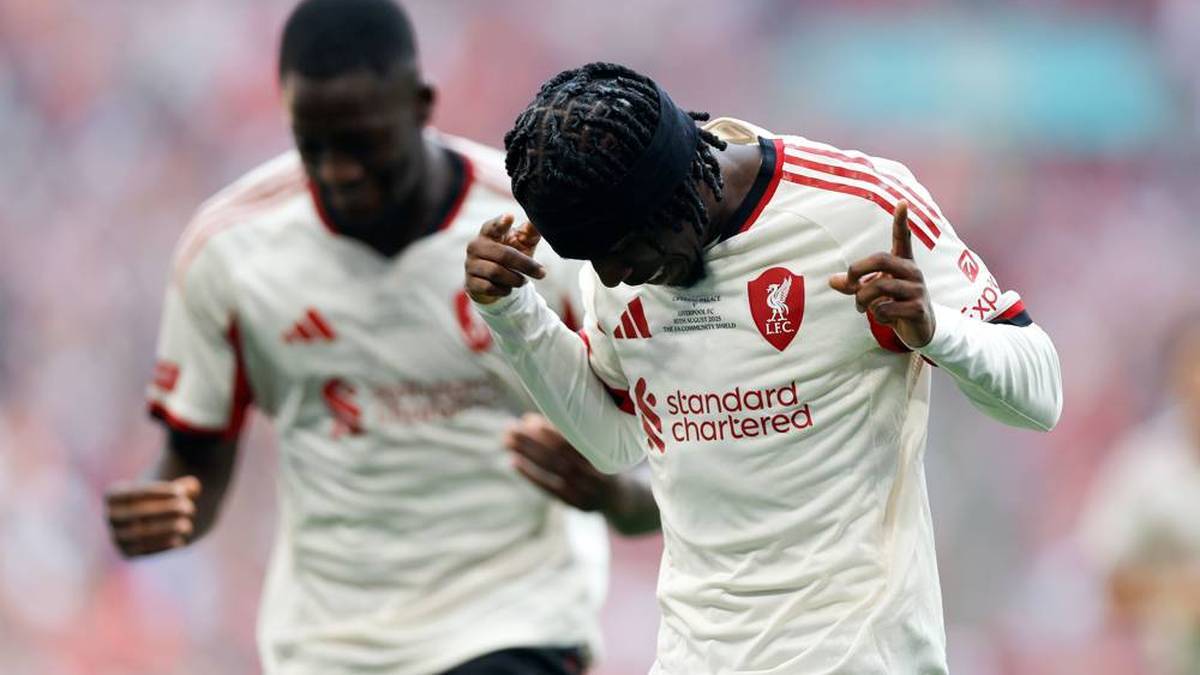 Jeremie Frimpong scored the second goal for the Reds