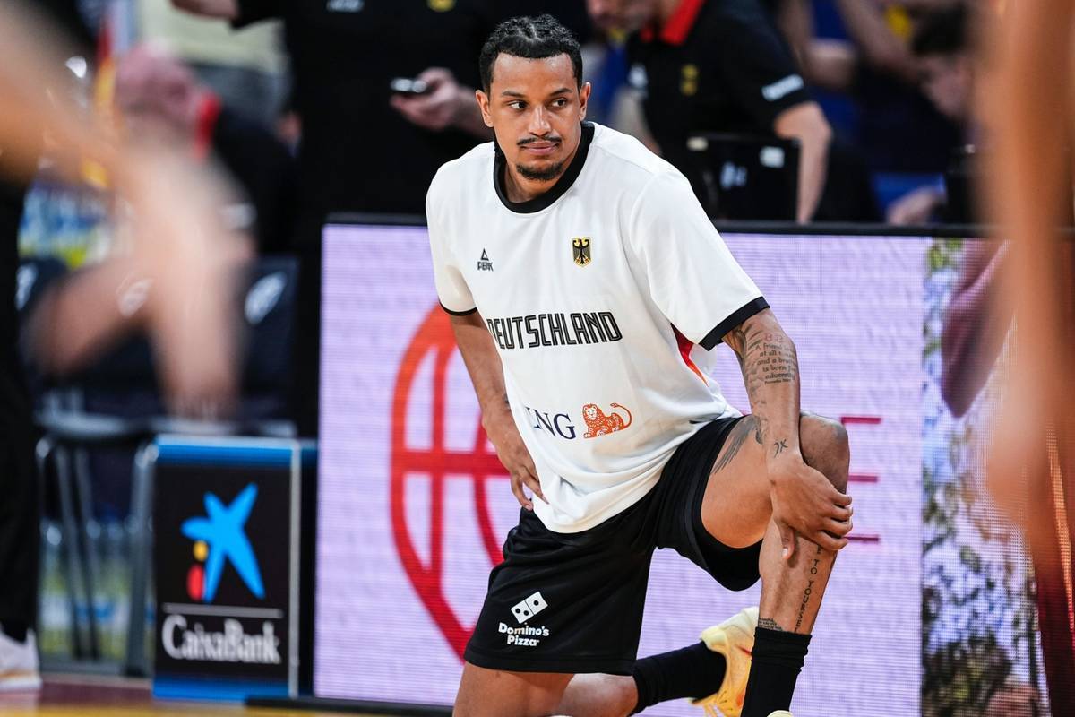 The national coach makes a difficult decision after the EM general rehearsal. The Point Guard only had a short assignment against Spain.