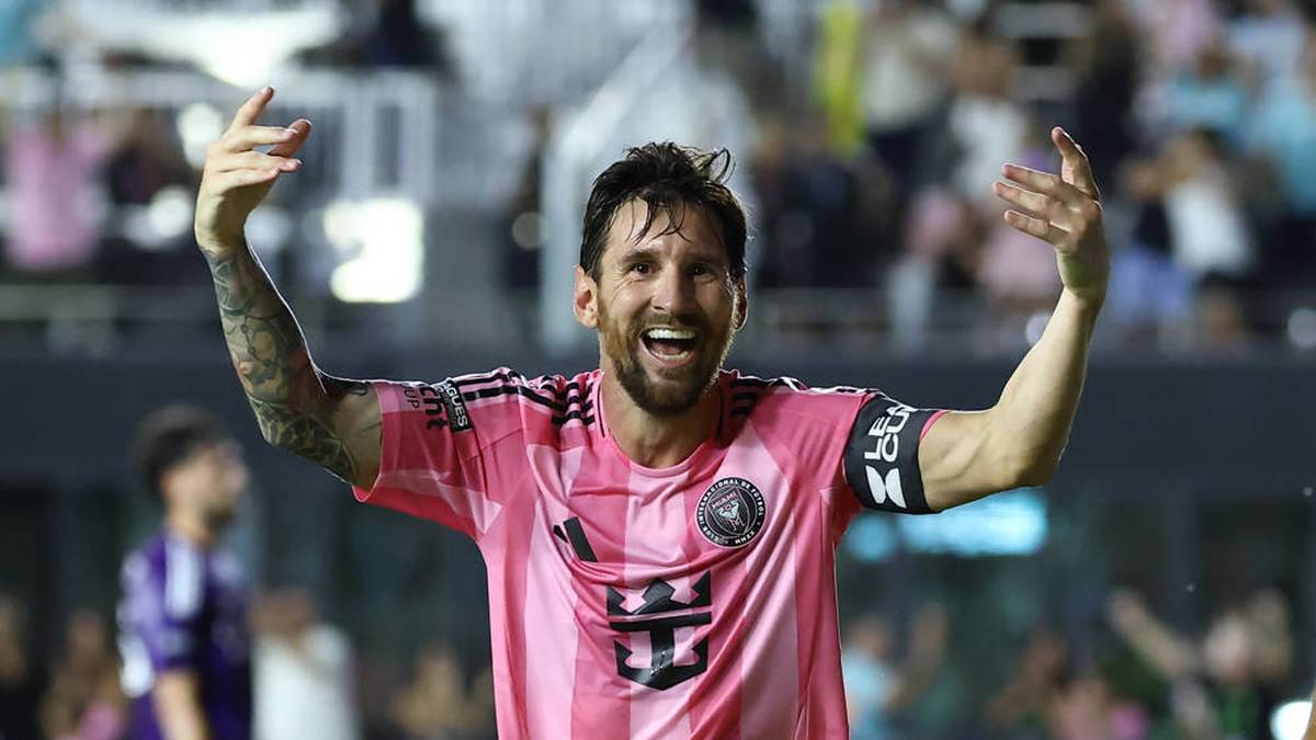 Lionel Messi shoots Inter Miami into the final of the League Cup
