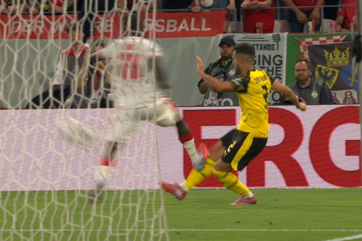 This brutal foul heats the BVB commodity